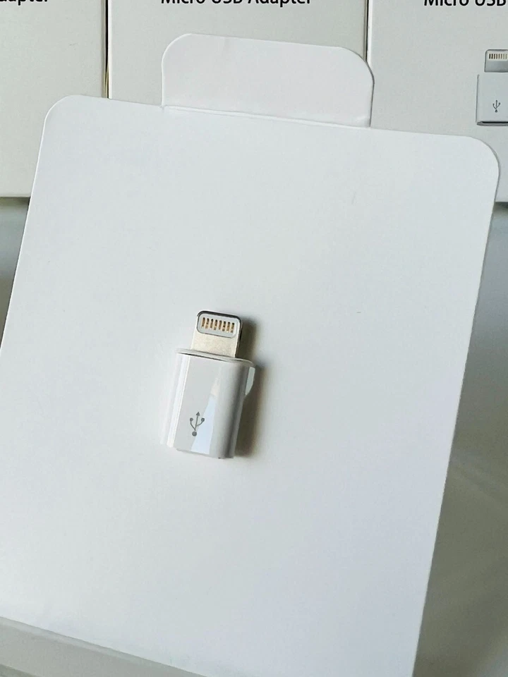 Apple MD820ZM/A Adapter Ladeadapter Lightning Stecker auf Micro USB für iPhone - Bild 2 von 4