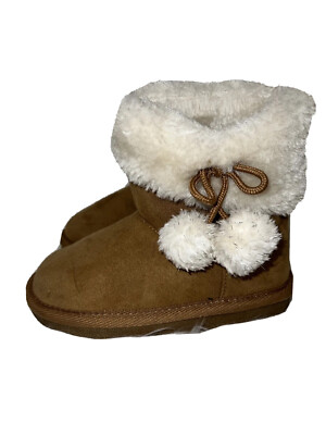 Thereabouts Girls Lil Annaze Flat Heel Winter Boots Size 8 M Youth Pom Poms