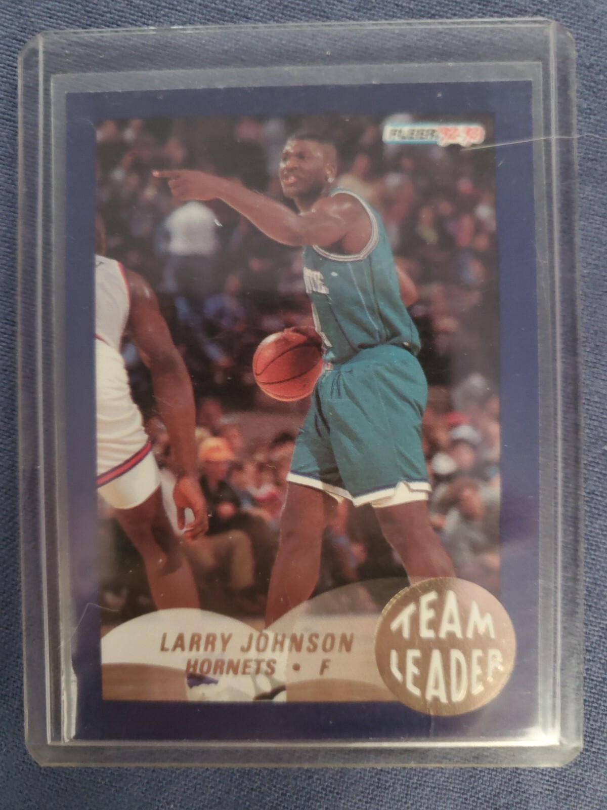1992-93 Fleer Team Leader Larry Johnson #3