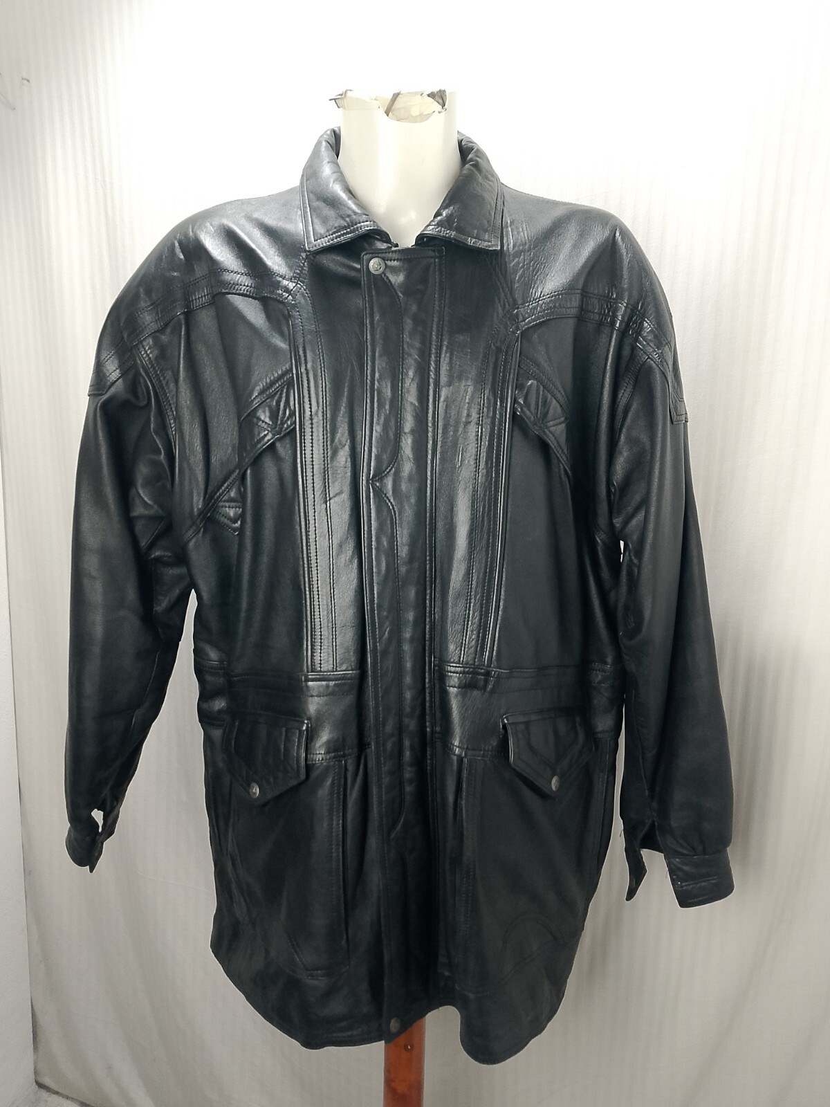 Articolo e2226 giacca in pelle uomo Yves Saint Laurent nera taglia 6 XXL ascel