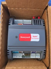 Honeywell PVB4024NS Spyder Series 3 Programmable VAV Controller BACnet