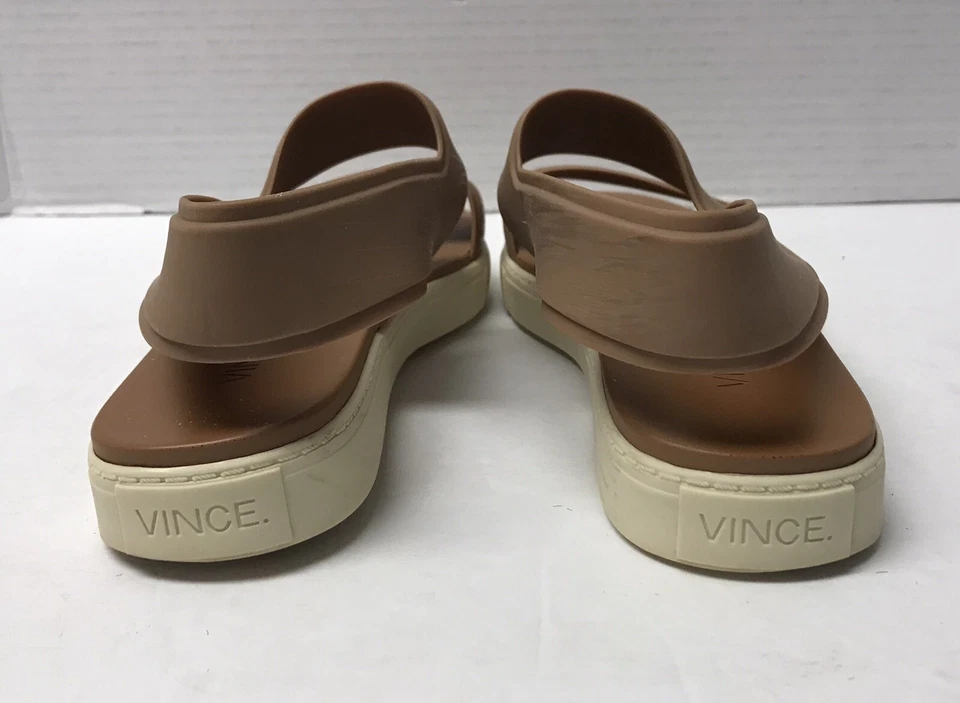 Женские сандалии Vince размер США 6M/EU 36 водонепроницаемые резиновые с ремешком желтовато-коричневые без шнуровки - Изображение 4 из 4