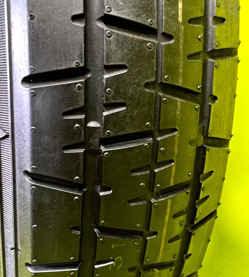 MINI DONUT REPUESTO 17" CON KIT JACK SE ADAPTA A:2019 2020 2021 2022 KIA SORENTO Foto 2 de 2