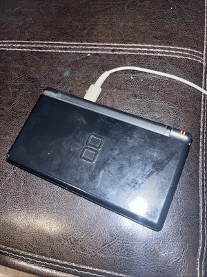 Nintendo DS Lite Black Handheld Console US Model w/charger