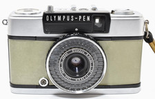     MINT OLYMPUS PEN EE-3 Sage Green 35mm Half Film Camera Japan 2789821
