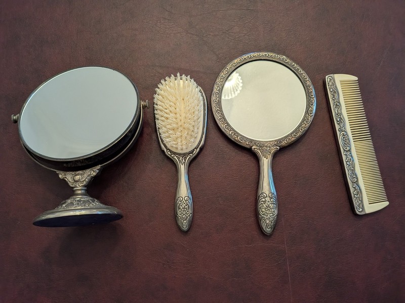 Silver-Plated 4-Piece Vanity Set - Standing Mirror, Hand Mirror, Brush & Comb