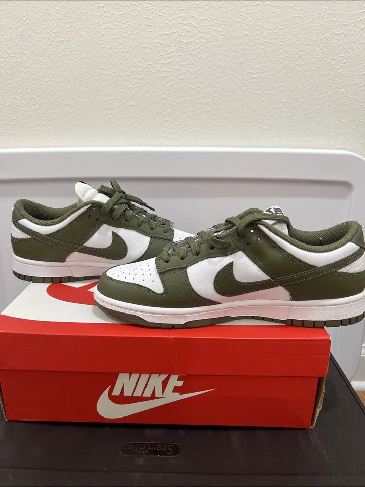 Nike Dunk Low “Medium Olive” – Talla 11W/9.5M Foto 2 de 4