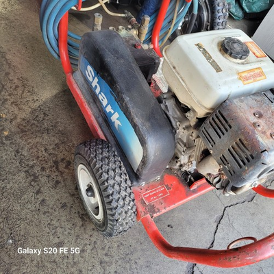 #ad Shark Cold Water Pressure Washer Honda GX270 9.0 HP Gasoline Engine with Hose $350.00