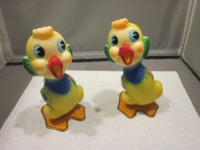 SET OF 2 VINTAGE JAPAN WIND UP DUCKS