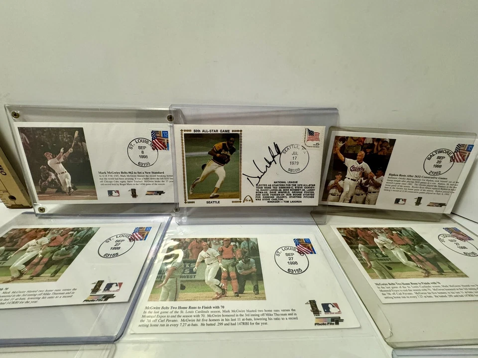 (11) Lote estampado sobre jugadores deportivos MLB de colección con cabezas de cartel Barry Bonds Foto 3 de 4