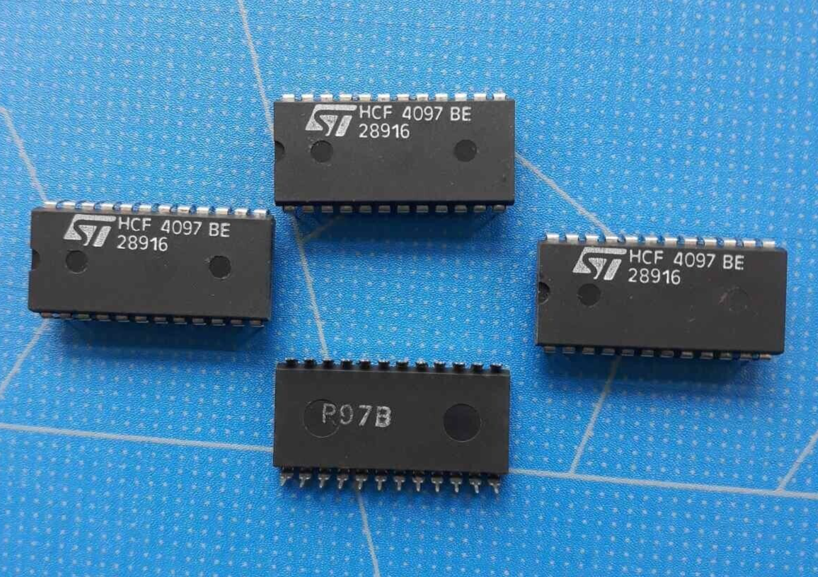 3x Circuits Intégrés SN75361AP TI Bipolar DIP8 - Neufs, Stock Ancien, Origine USA