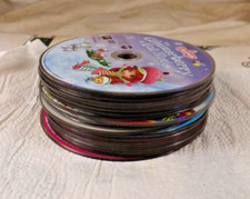 LOT OF 31 DVDs -- Kids  Family Movies / Children's Shows -- See photos