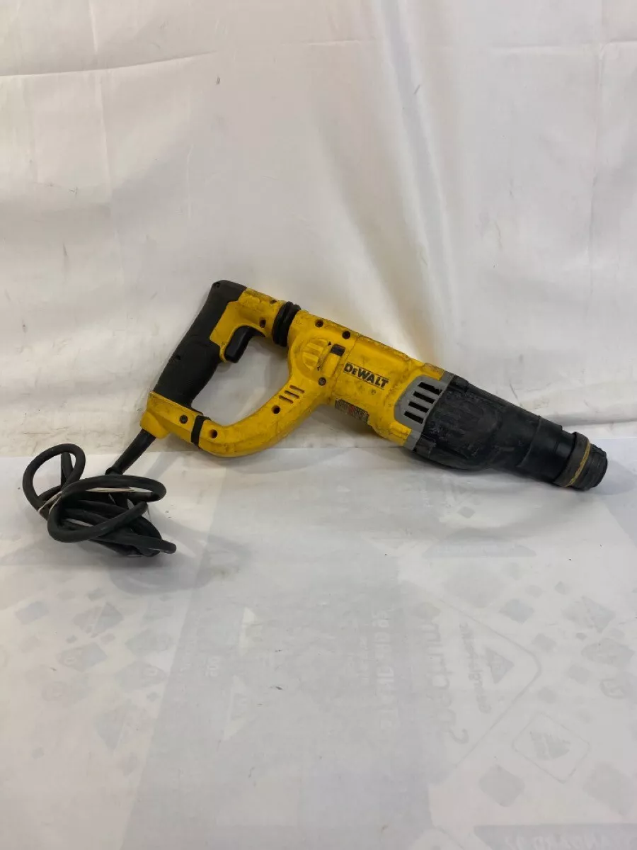 DEWALT D25263 8.5 Amp 1-1/8 in. Corded D-Handle Rotary Hammer Drill  (PBR088098) 885911379878