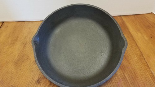 Vintage Antique SK 5D Cast Iron Pan Skillet Made in USA 3 Notch Heat ring 8 3/4" - Picture 5 of 6