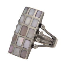 MODERNIST STERLING SILVER MOTHER OF PEARL MOSAIC SIZE 5.5 RING 7.7GR 1618