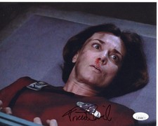 Tricia O'Neil signed 8x10 Photo Capt. Rachel Garrett - Star Trek: The Next Gener