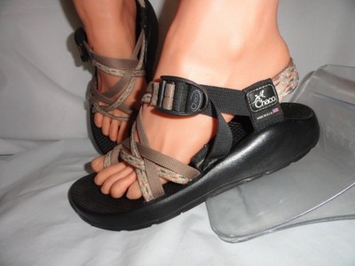 Chaco Women's ZX2 Classic Sandal With Toe Loop-Size 7