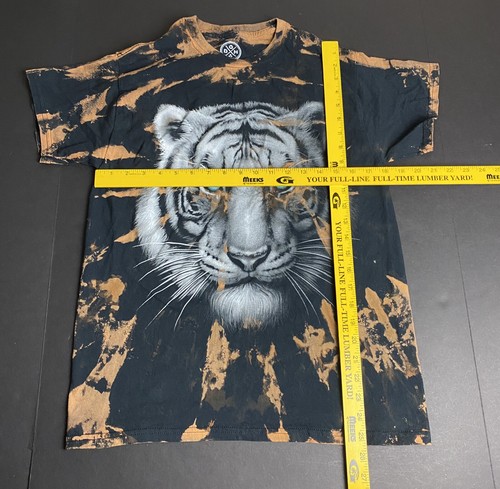 Majestic White Tiger T Shirt Blue Eyes Siberian Acid Wash Vintage Style Sz M C51 - Picture 5 of 5