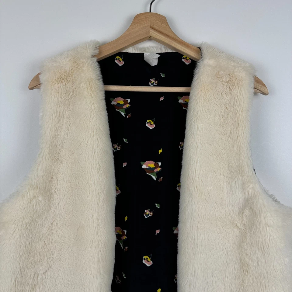 Chaleco de piel sintética Matilda Jane bolsillos forrados delanteros abiertos crema para mujer mediano M Foto 2 de 4