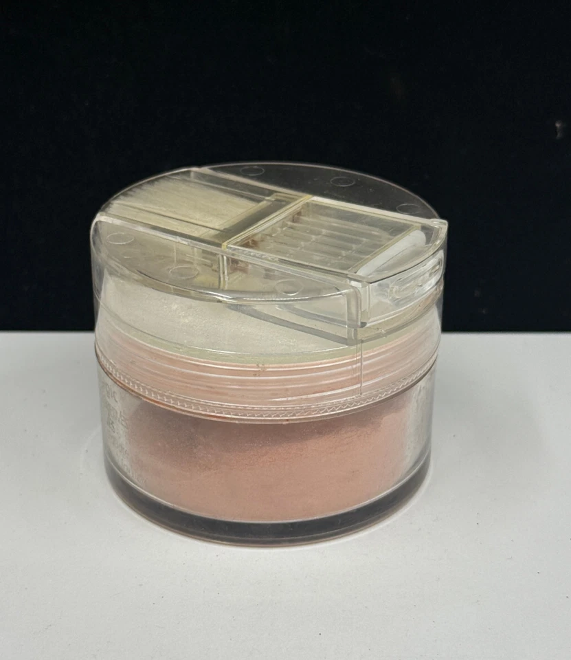 Prescriptives  MAGIC Liquid Powder - 03 Gray Neutralizer  CHECK DESCRIPTION - Image 2 of 4