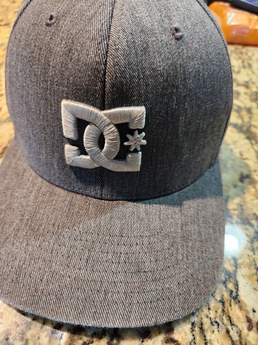 Dc Shoes Dc Flexfit Hat DC Shoes Embroidered Gray Flexfit Hat Size S-m