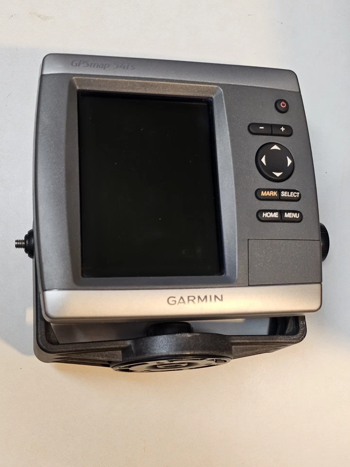 Garmin GPSMap 541s Unit, Manual, Screen Cover, Mount, Transducer & Power Wire  - Image 2 of 4
