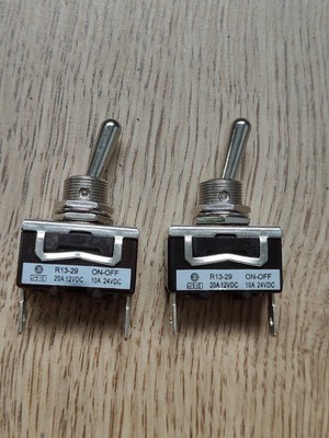 SCI R13-29 ON-OFF Toggle Switch 2 Pins 20A 12VDC - 10A 24VDC