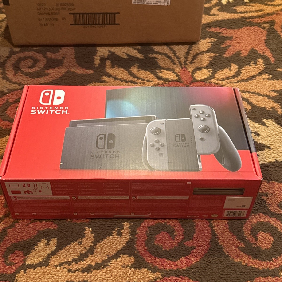 Nintendo Switch HAC-001(-01) 32GB Console with Gray Joy‑Con for