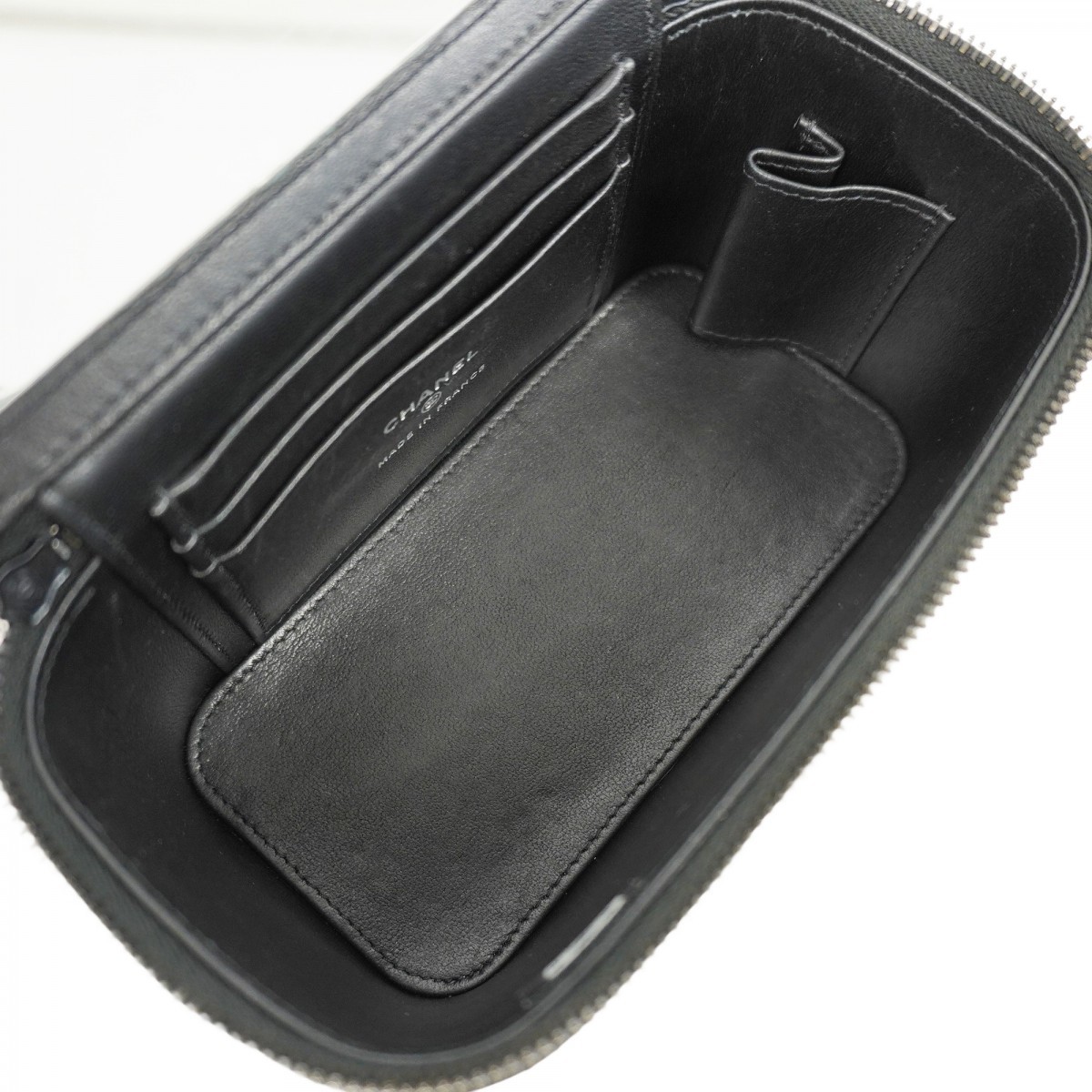 Auth [6ba0998] CHANEL Vanity bag Matrasse ChainShoulder Lambskin Black 2 way... thumbnail 4