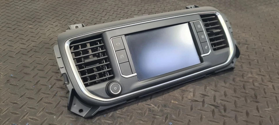 Vauxhall Vivaro MK3 (K0) 2021 Multi Function Display Screen & Control 9831665880 - Image 3 of 4