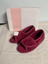 NIB Women's 10W Daniel Green Tara II Burgundy Slippers Plush Terry 10 Wide