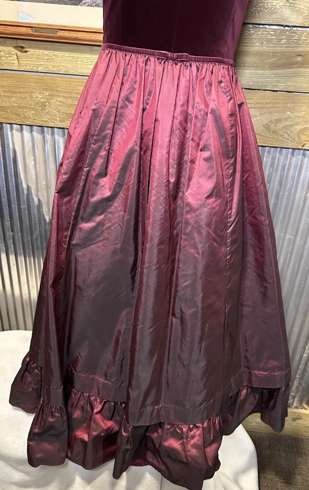 Vestido sin mangas vintage Laura Ashley años 90 borgoña talla 4 vacaciones formales Foto 4 de 4