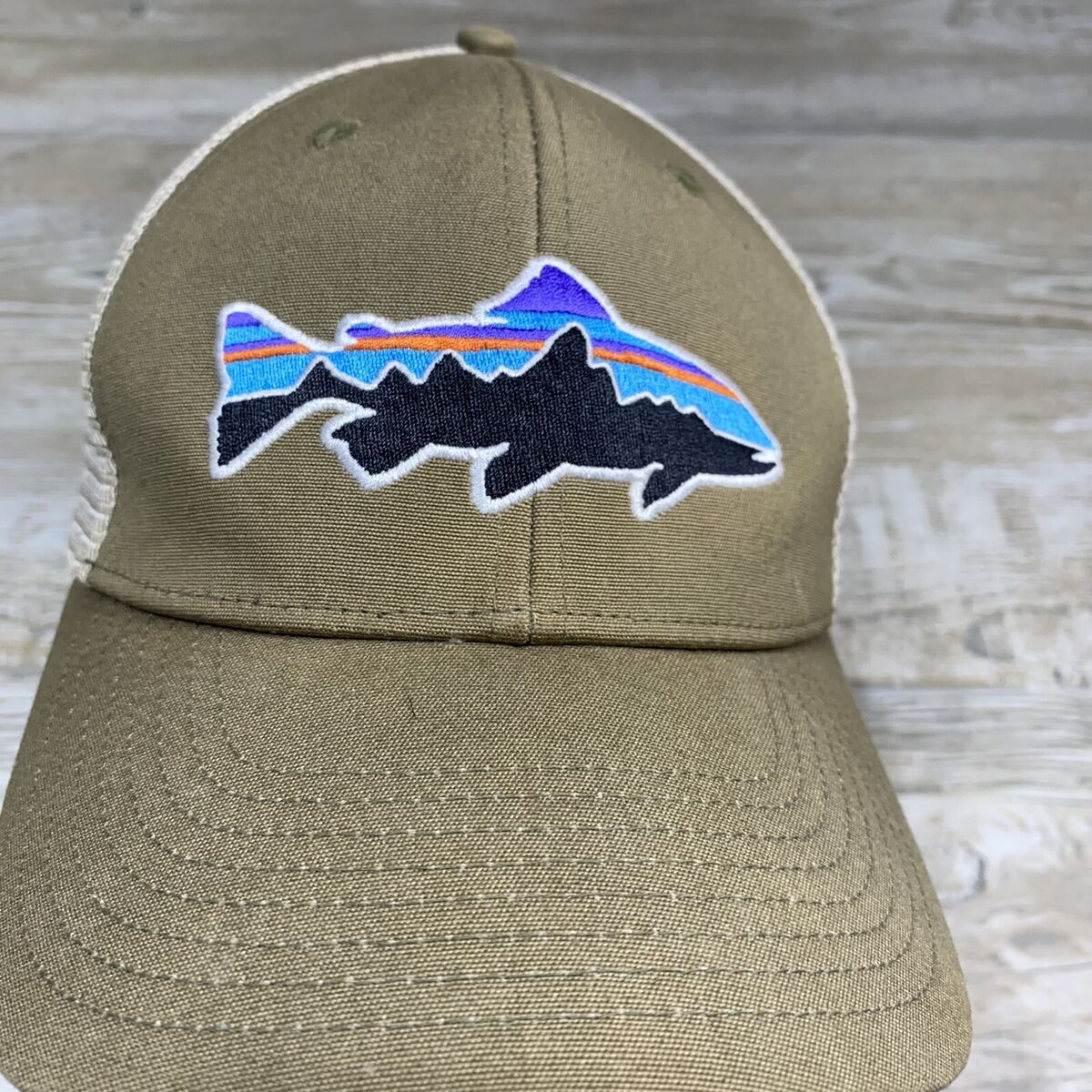 Patagonia Hat Cap Snap Back Mesh Fitz Roy Fish Trout One Size Tan