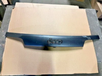 16 -2021 JEEP GRAND CHEROKEE LIFTGATE MOLDIING Gray MOPAR