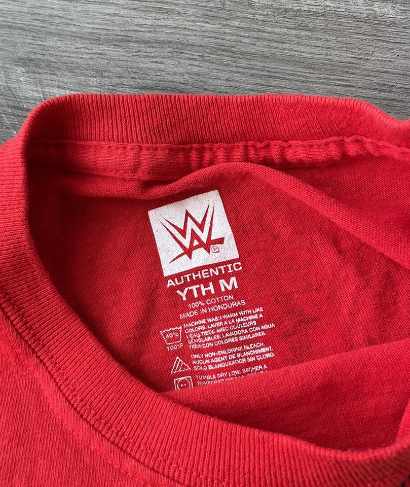 Lote de camisetas de lucha libre WWE para niños talla M Becky Undertaker Brock Lesner Foto 4 de 4