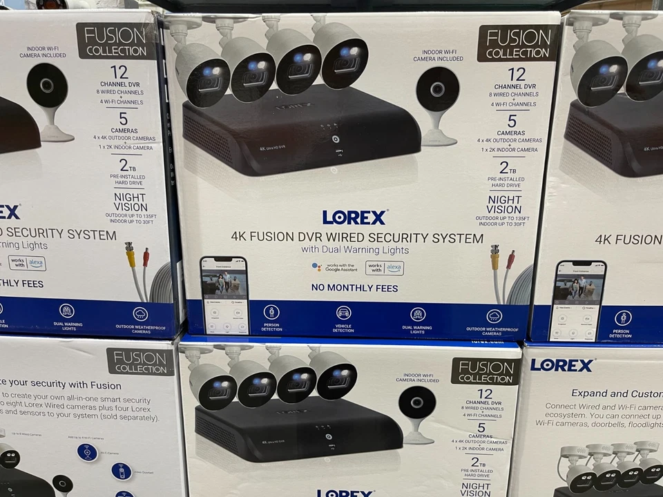 Lorex 12 Channel 4K 2TB Fusion DVR 5 Camera Security System w Dual Warning Light - Image 2 of 4