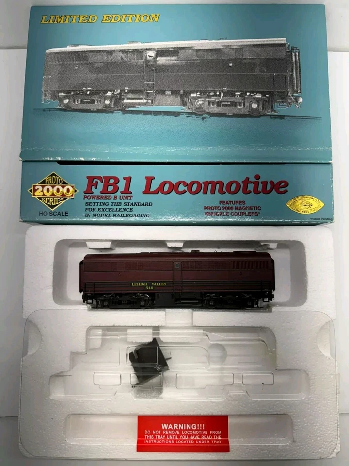 Proto 2000 Life-Like HO #549 Lehigh Valley DCC FB1 Diesel Loco Unit B - Image 2 of 4