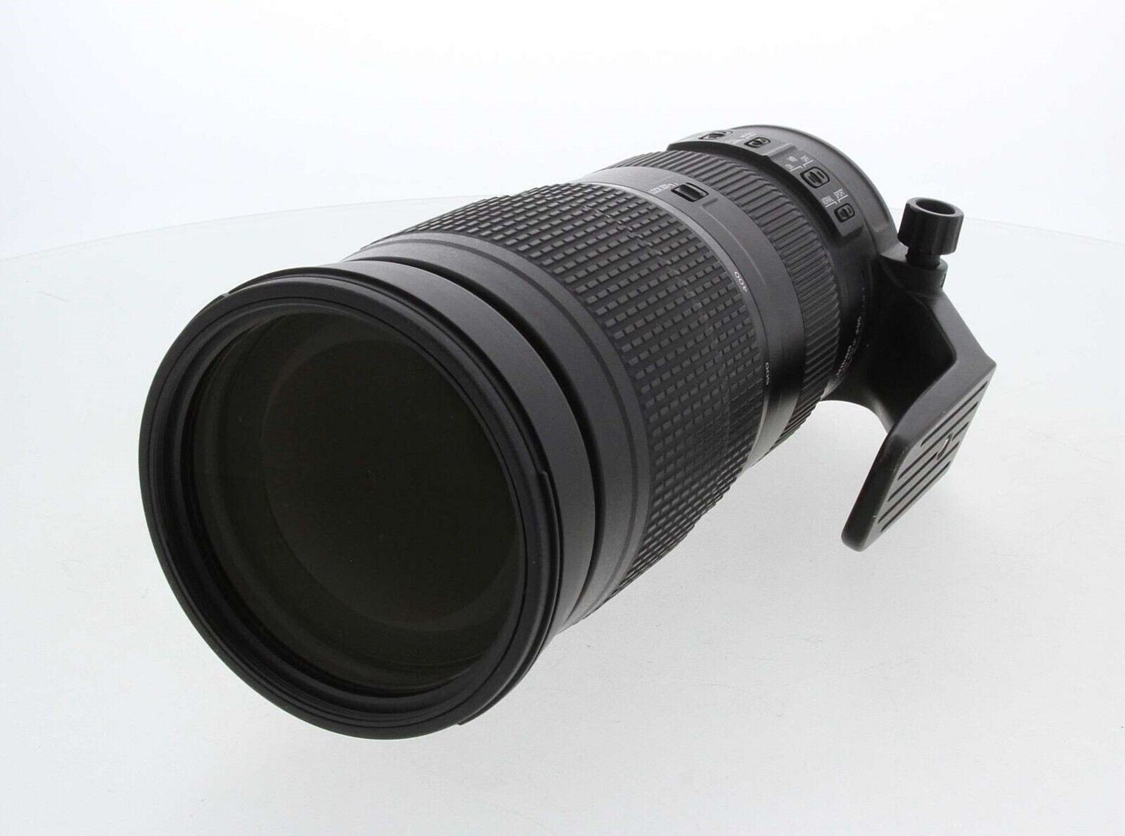 Nikon Telephoto Zoom Lens AF-S NIKKOR 200-500mm f / 5.6E ED VR w/ Tracking NEW