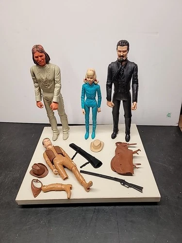 VTG 1967 Louis Marx & Co Johnny West series action figure lot