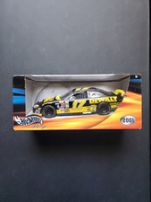 2001 Hot Wheels Racing Matt Kenseth 17 Dewalt Ford 1/24 Diecast Nascar