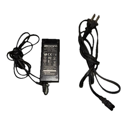 ZOOM AC AD-13 100V-240VAC 5VDC 1A AC Adaptor Power Supply Output 12V