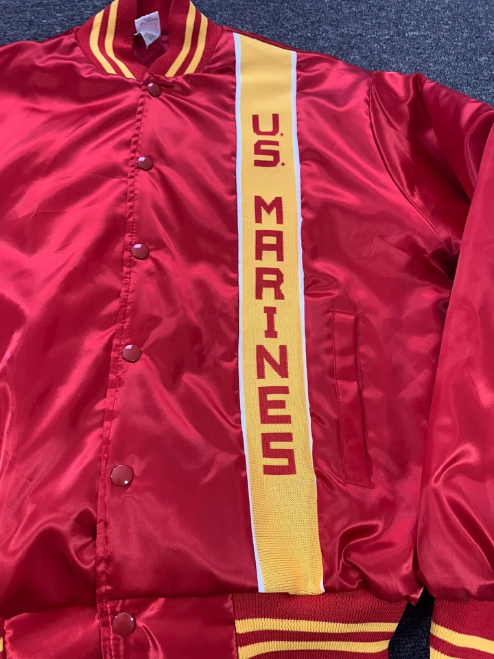Chaquetas Soffe de Colección Marines de EE. UU. Grandes 42-44 Hechas en EE. UU. Bombardero Rojo Universitario Foto 2 de 4