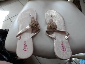 flip flops with large flower