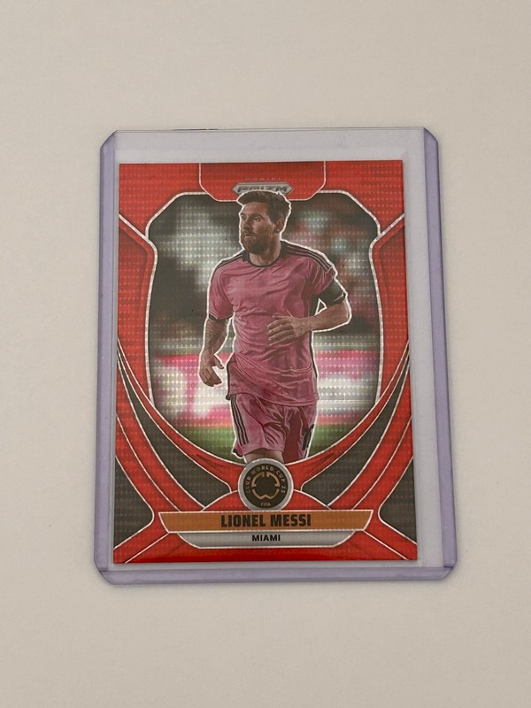 Lionel Messi - 2025 Panini Prizm FIFA Club World Cup - Red Pulsar /299