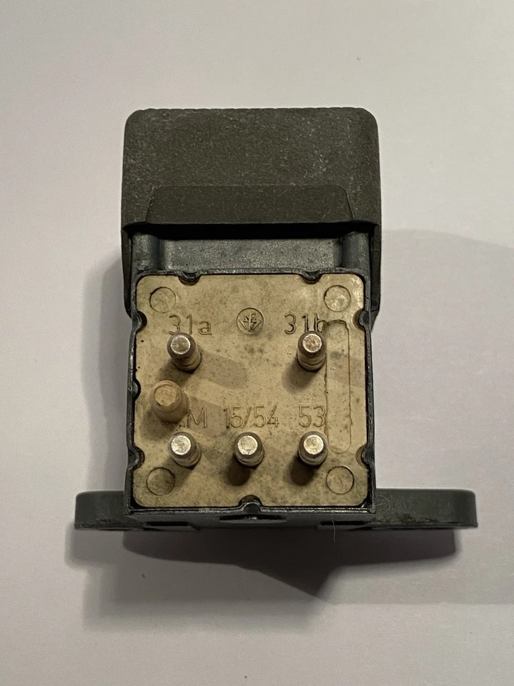 WINDSHIELD WASHER PUMP FOOT SWITCH Mercedes R107 W114 W115 W116 W108 W110 W111 + - Image 3 of 4