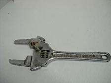Lip & Lock Nut Wrench Plumbers Adjustable 10"
