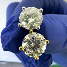 925 Sterling Silver Mosanite Diamond Stud Ear...