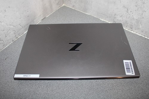 HP ZBook Studio 15.6" G8 Core i9 11950H 32GB RAM 512GB M.2 Nvidia RTX A2000 GPU - Afbeelding 4 van 5