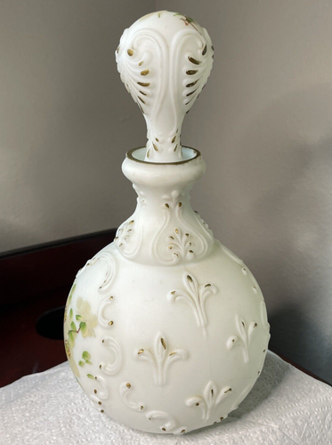 Vintage Embossed Hand Painted Milk Glass Barber Cologne Perfume Bottle + Stopper - Picture 2 of 11