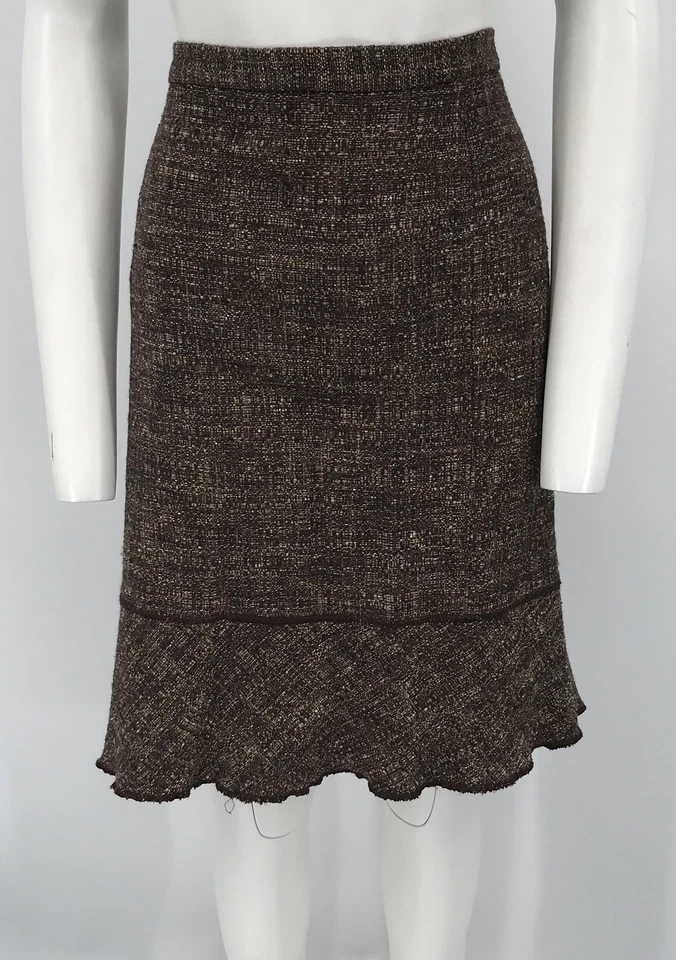 Traje Falda Tweed Marrón/Rojo Barato y Elegante Moschino con Acentos de Cadena Dorada talla 12 Foto 4 de 4